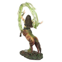 Figura de hechicera elemental de tierra de Anne Stokes