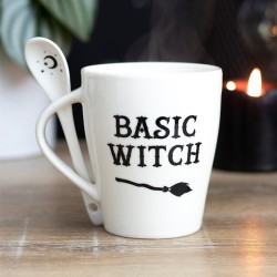 Juego básico de taza y cuchara de bruja