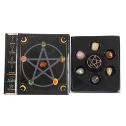 Geschenkset „The Witches Guide to Crystals“.